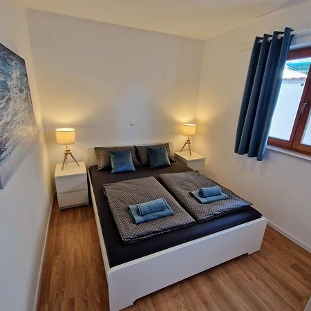 Apartment Ivana Kacjak Crikvenica 드라말리 외부 사진